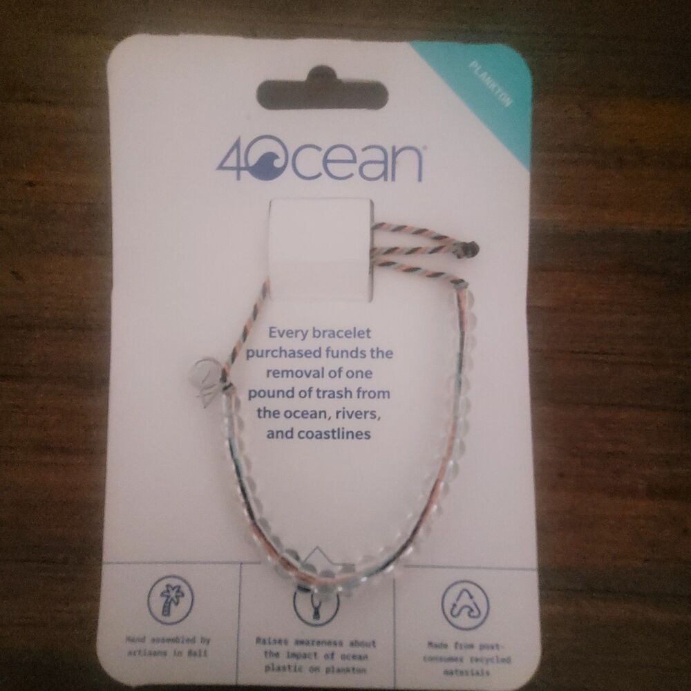 4Ocean Beaded Bracelet Plankton